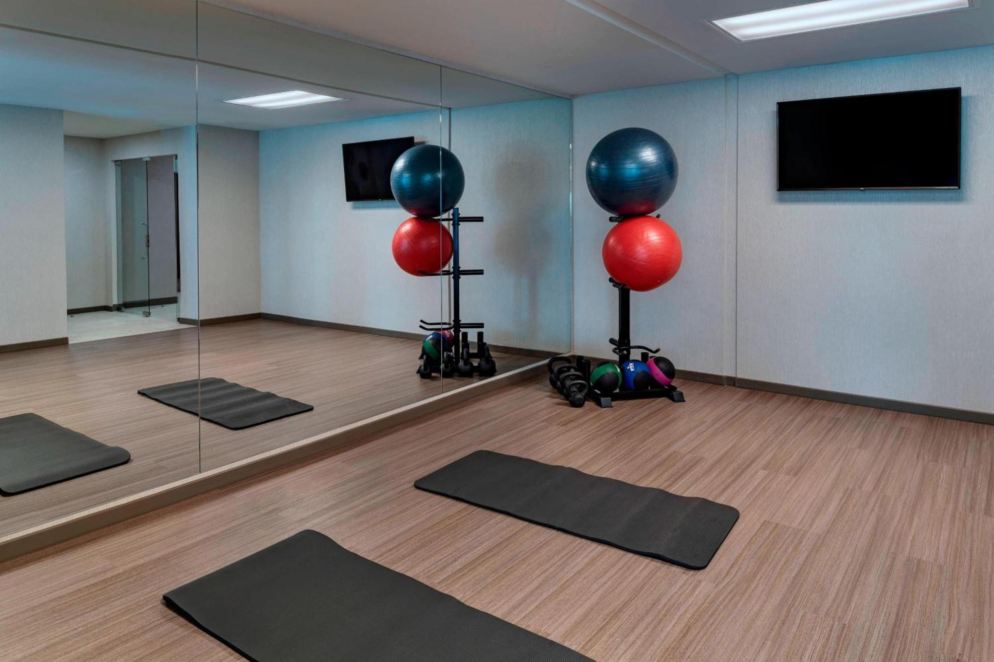 Ac Hotel By Marriott San Jose Escazu Εξωτερικό φωτογραφία